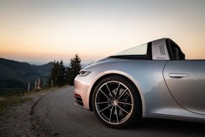 Porsche 911 Targa 4 2020 года  (WW)